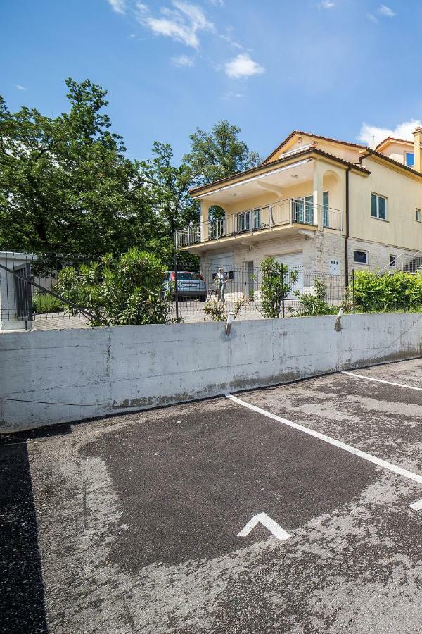 Apartamento Studio Apartman Nina Rijeka Exterior foto
